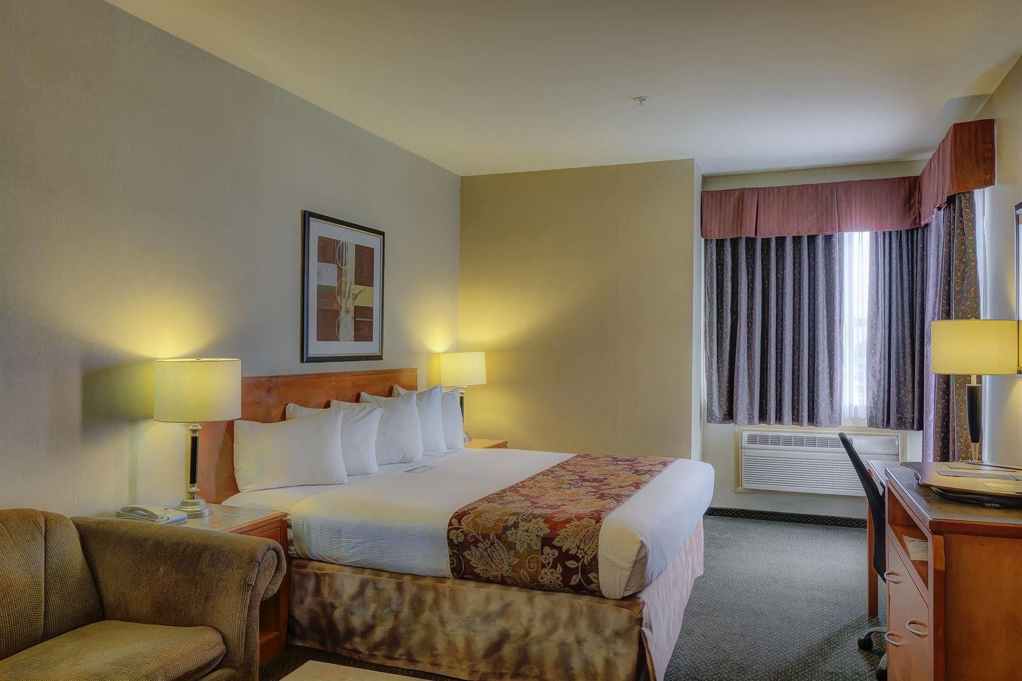 Best Western Peace Arch Inn Surrey Eksteriør billede